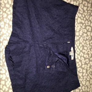 Navy blue lace ish shorts 💦